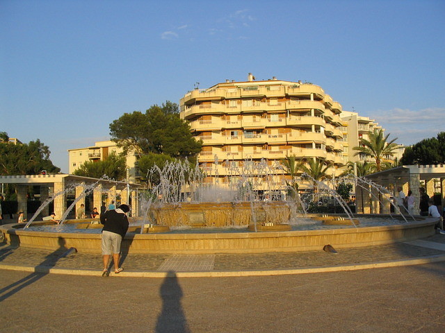 47 Fontaine in Salou